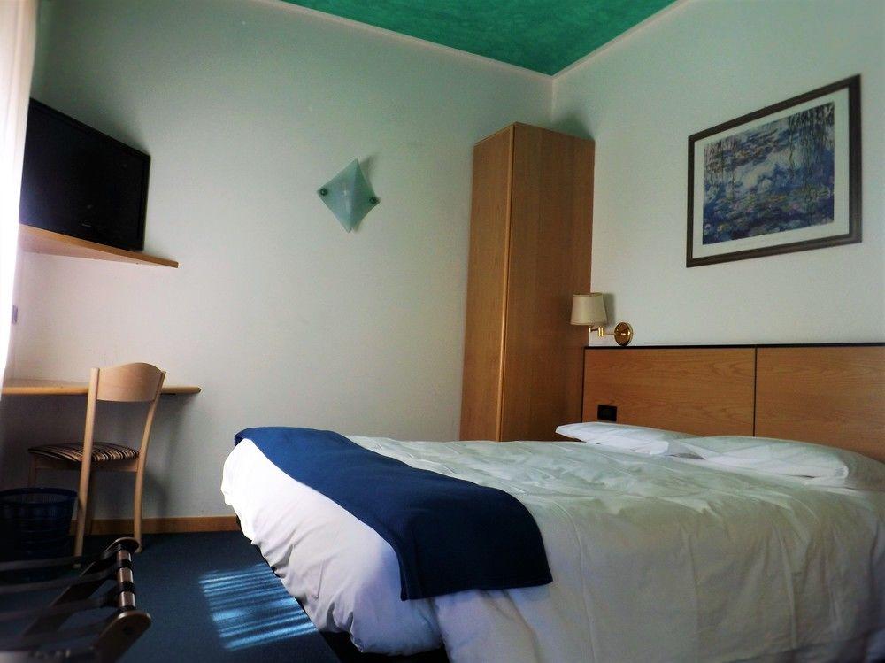 Hotel Damodoro Pordenone Exteriör bild