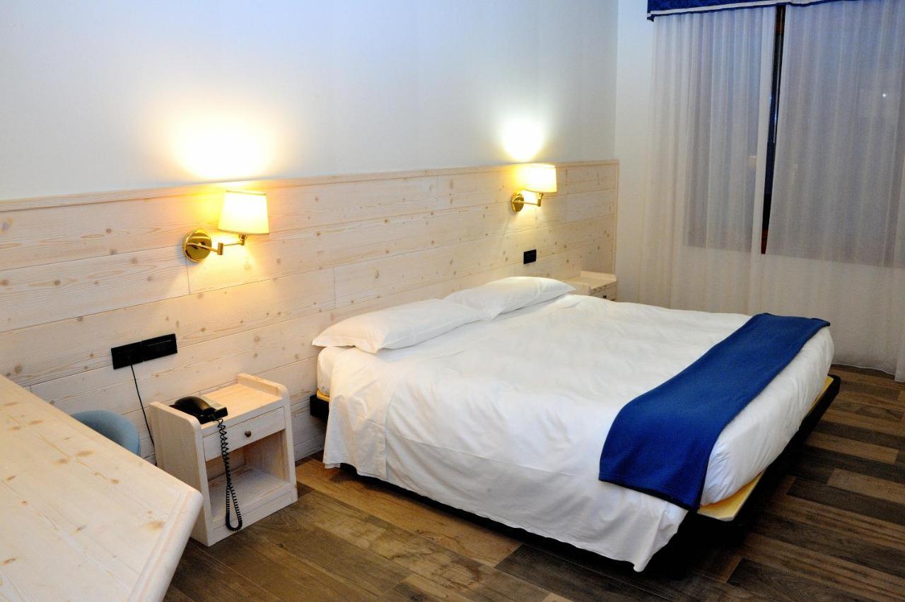 Hotel Damodoro Pordenone Exteriör bild